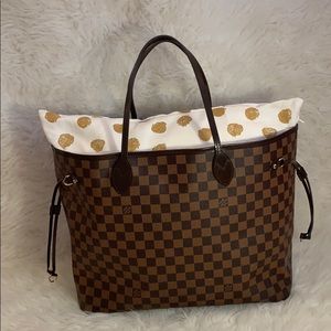 SOLD❗️Louis Vuitton Neverfull GM Damier Ebene